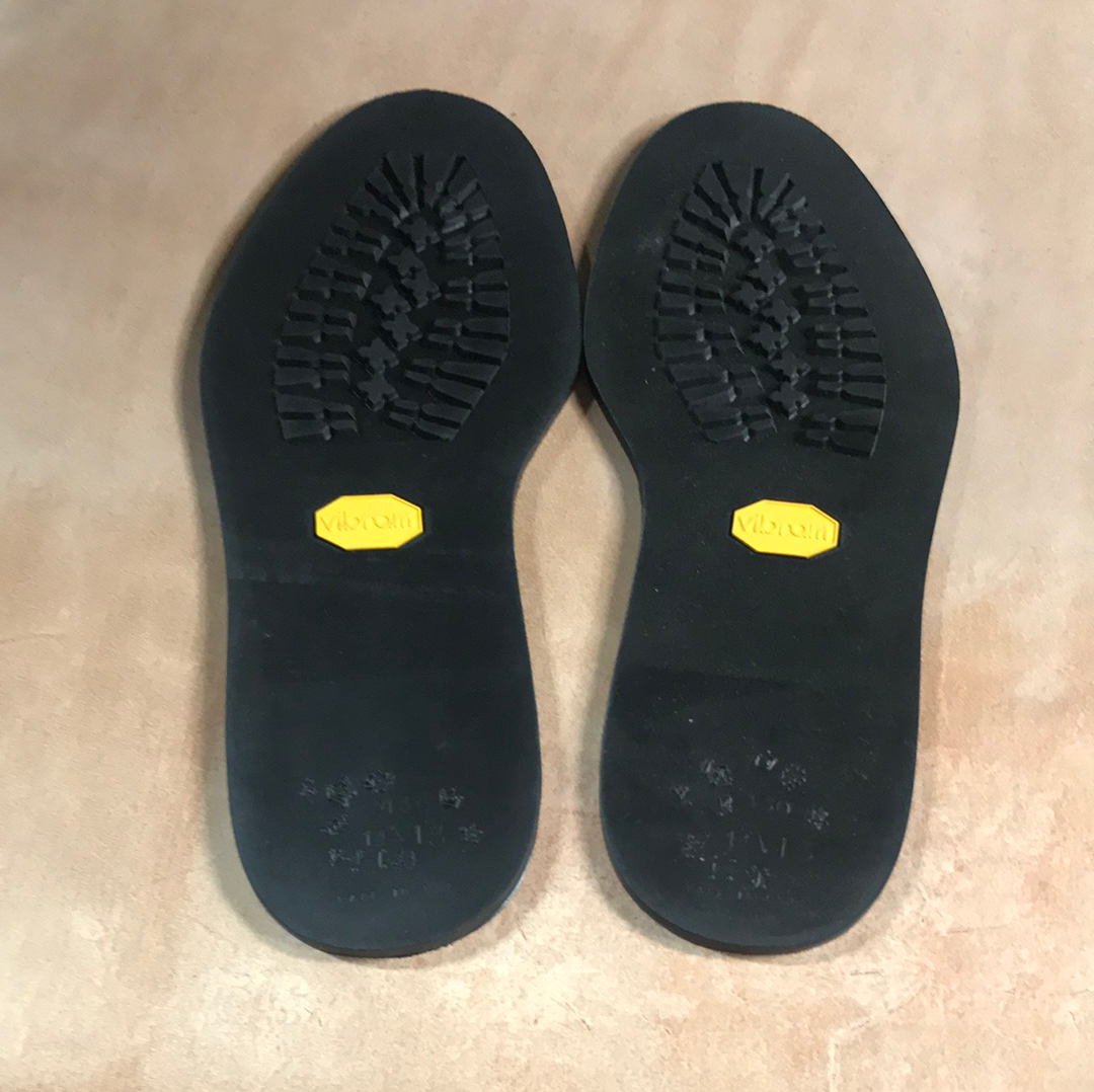 Vibram oil 2025 resistant sole